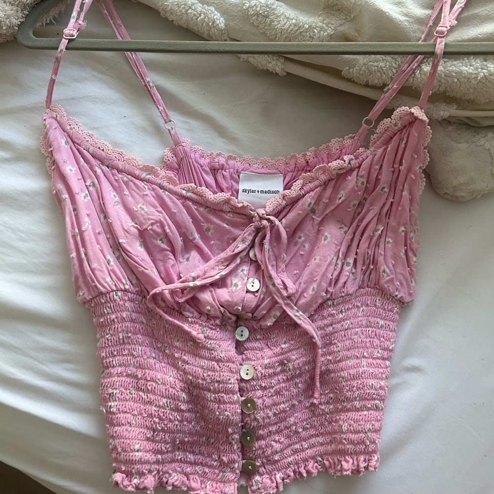 SKYLAR + MADISON | ISABELLES CABINET PINK TOP